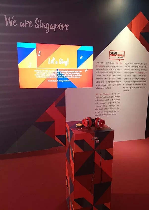 We are Singapore screen and gift box display